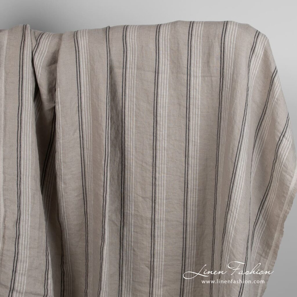 Tissu en lin gris brun à rayures lavées 1 Grey brown linen fabric in stripes