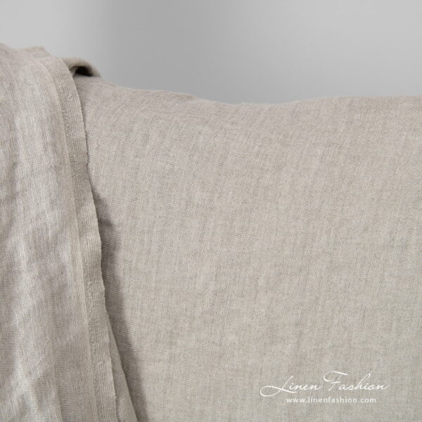 beige doublesided linen, one side natural.
