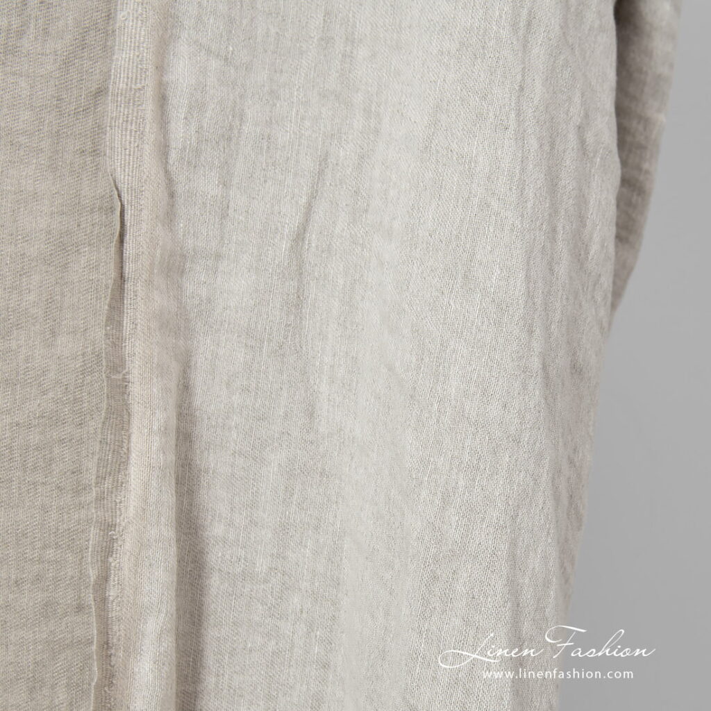 Tissu double face en lin beige lavé 2 beige doublesided linen, other side white.