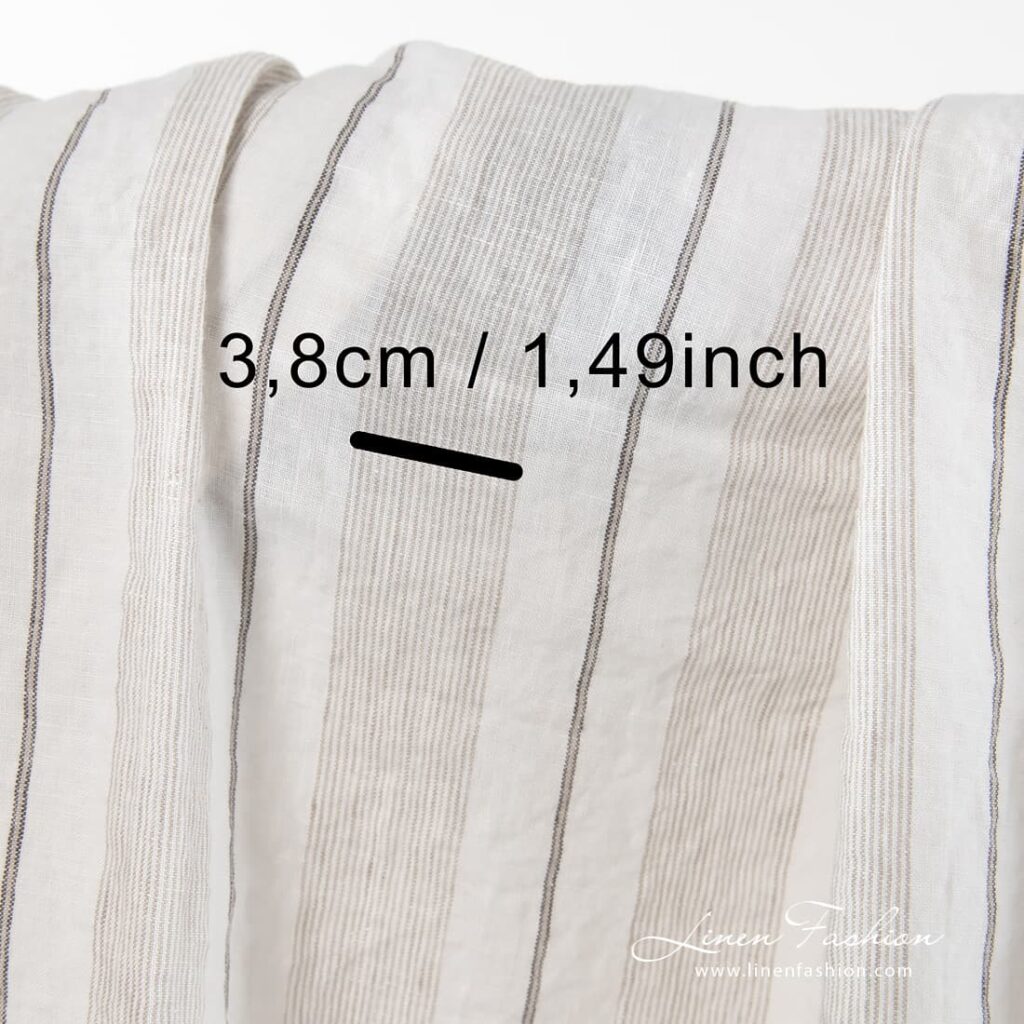 Tissu de lin blanc à rayures, lavé 4 Washed white 100% linen fabric.