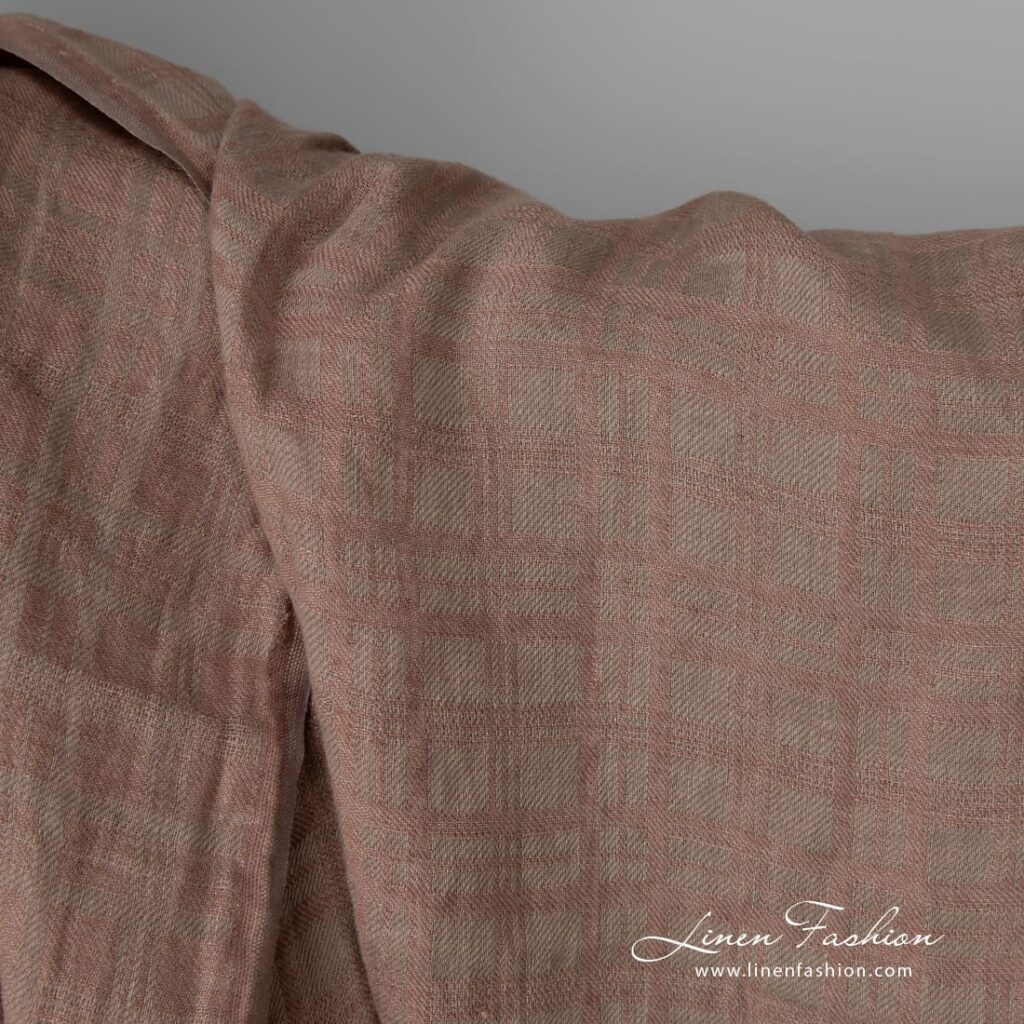 Tissu en lin lavé à carreaux de couleur gris brunâtre 3 Washed linen fabric brownish grey colour check pattern product photo