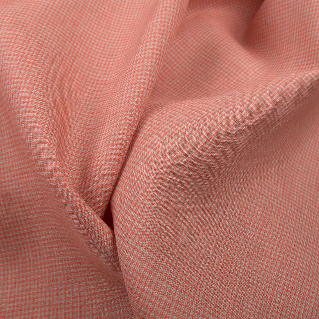 Tissu de lin à petits carreaux roses