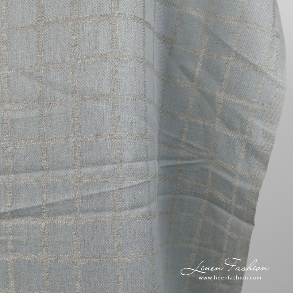 Tissu en lin et coton jacquard gris bleuâtre 3 Linen cotton fabric blueish grey double-sided close up edge view