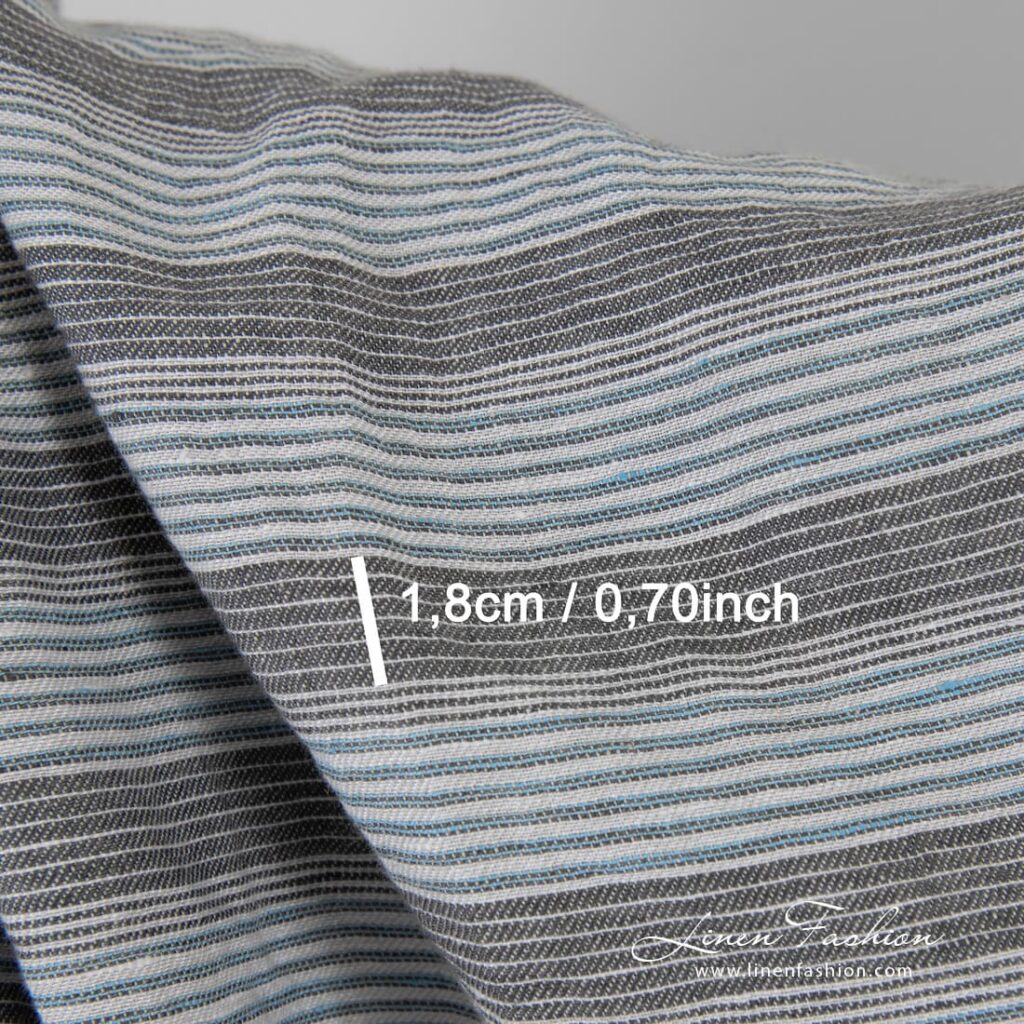 Tissu de lin gris-bleu à rayures lavées 4 Brown blue linen fabric in stripes, perfect for clothes and home textile