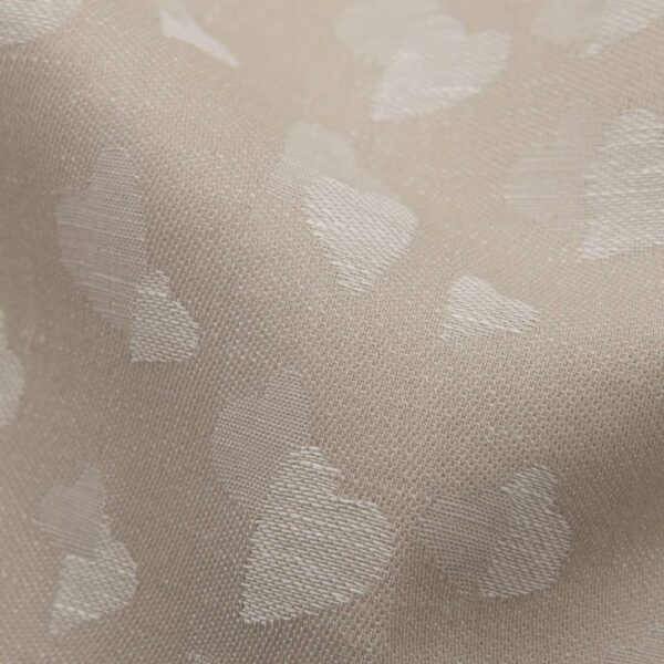 Tissu demi-lin brun clair avec petits cœurs – Image 2