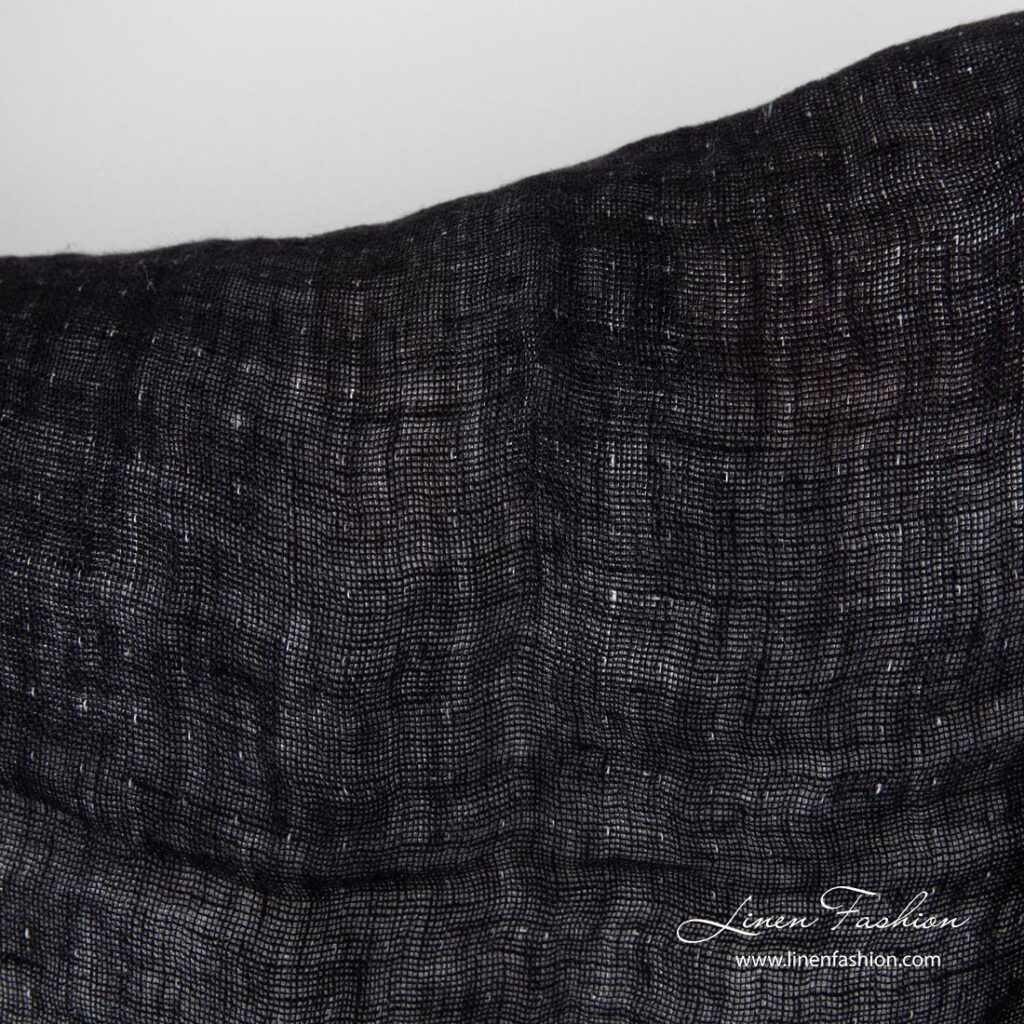 Tissu en lin double face noir et blanc, lavé 3 Washed double sided linen fabric, black side