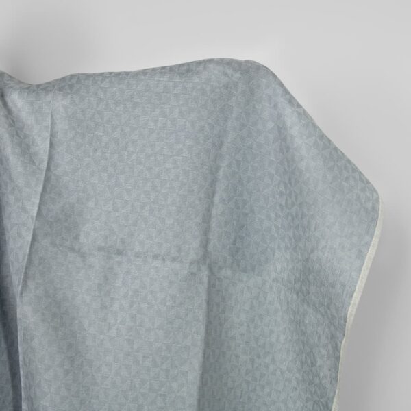 Tissu de lin gris jacquard à motif triangulaire