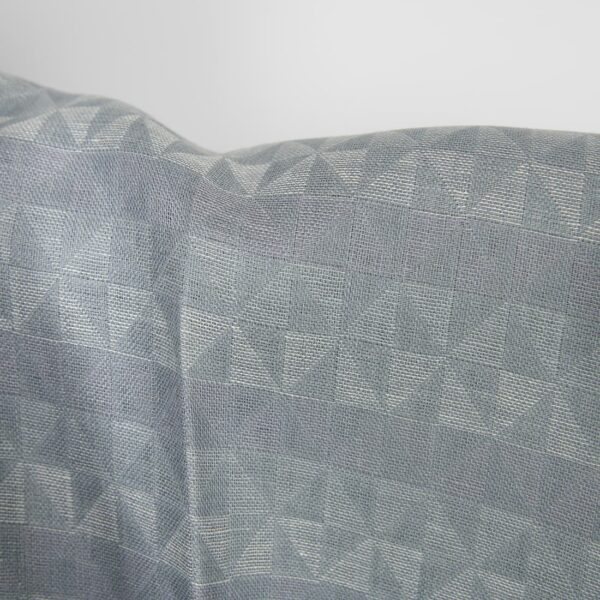 Tissu de lin gris violet jacquard à motif triangulaire – Image 4