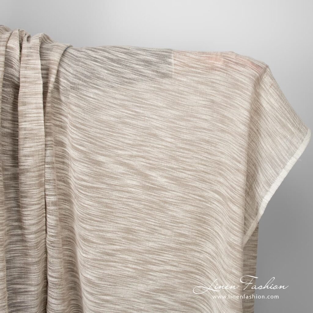 Tissu en coton lin couleur sable avec des rayures blanches 1 Linen cotton fabric sand colour with white stripes