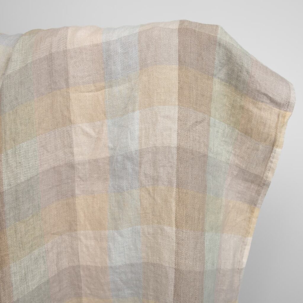 Tissu lin lavé à carreaux beige marron 1 linen washed checks beige sand