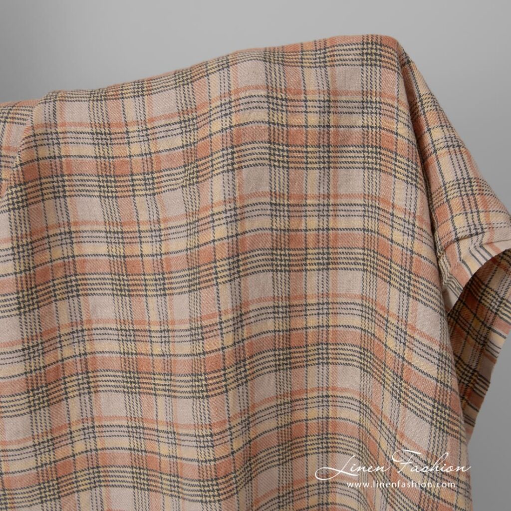 Tissu à carreaux multicolores en lin brun lavé 1 linen fabric multi color checks.