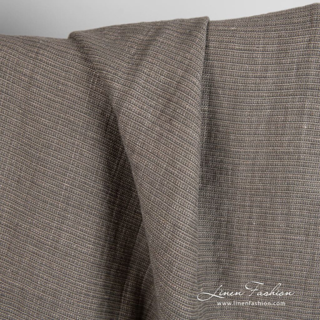 Tissu en coton lin gris lavé 2 Linen cotton fabric in grey color, perfect for clothes and home textile