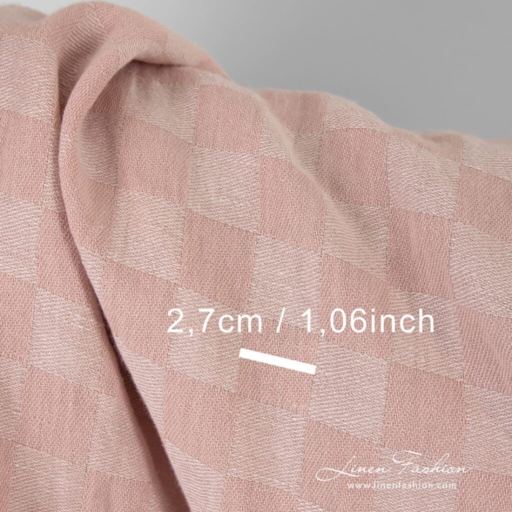 Tissu en coton lin rose à carreaux lavés 4 Pink linen cotton fabric in checks, perfect for clothes and home textile
