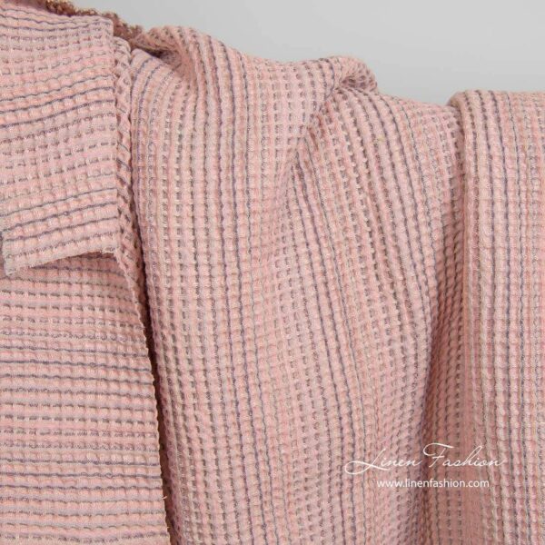 Tissu gaufré en coton lin rose lavé – Image 2