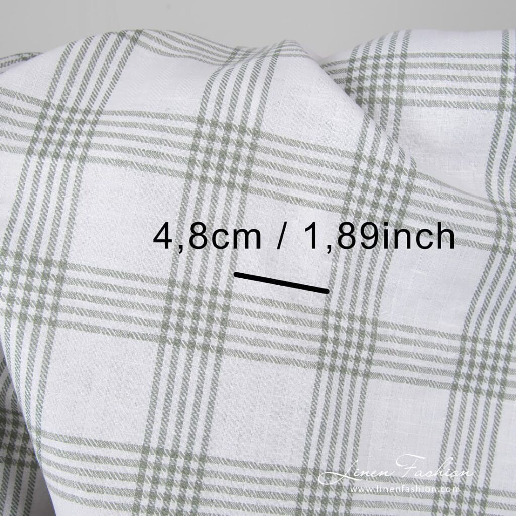 Tissu en coton lin blanc à carreaux gris 3 Linen blend fabric with white and grey grid checks
