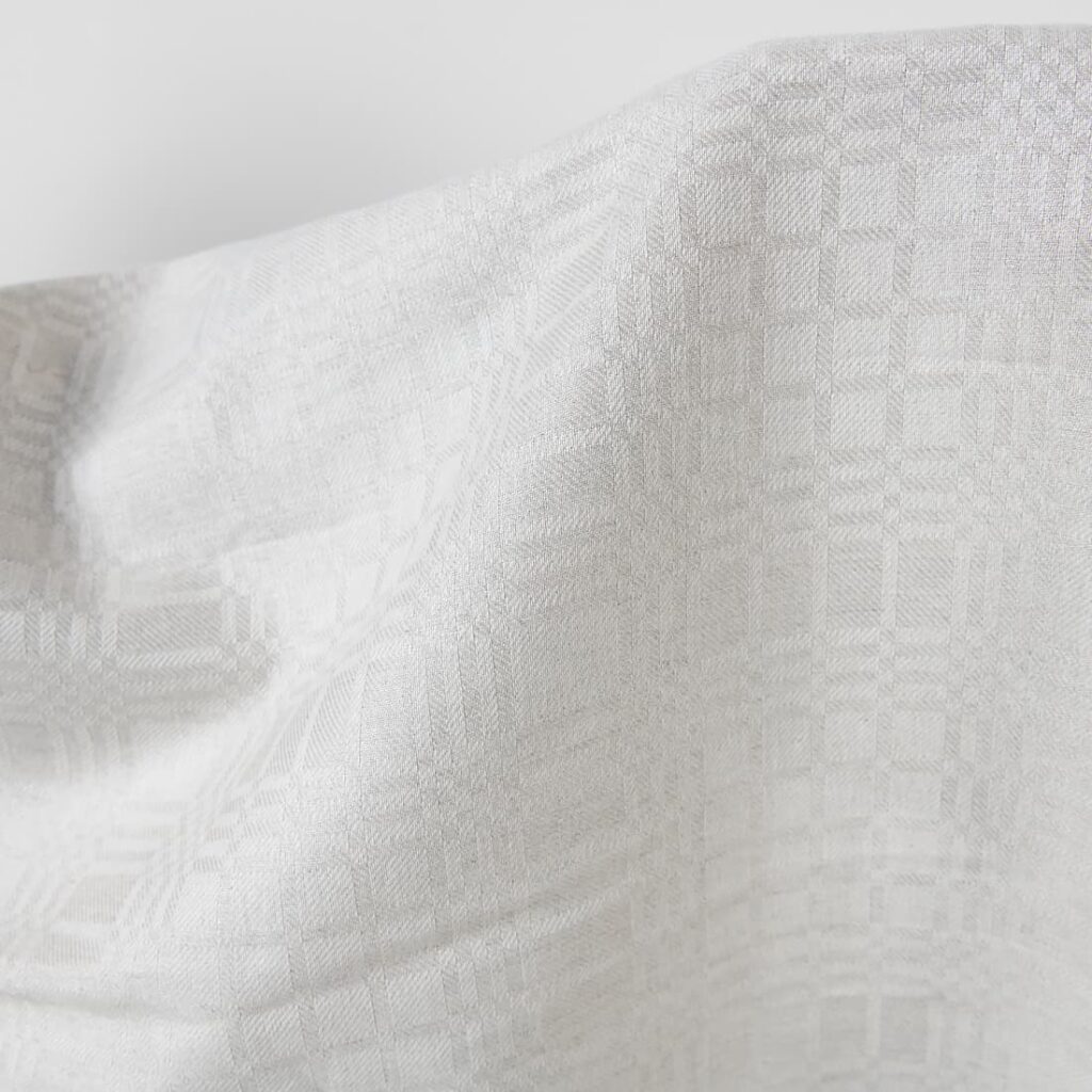 Tissu en lin et coton à carreaux beige clair 4 Linen cotton fabric in light beige checks product photo