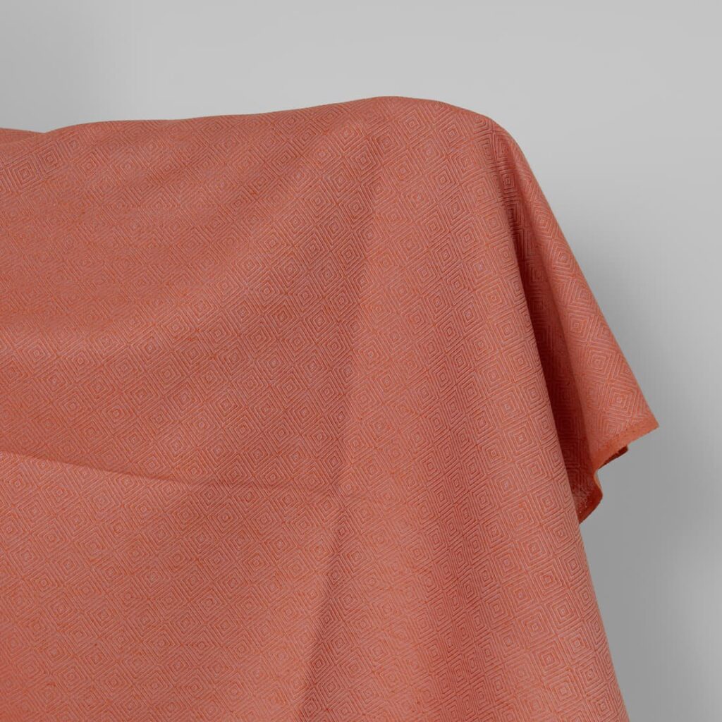 Tissu en lin et coton orange et lilas à motifs de losanges 1 Linen cotton fabric orange and lilac diamond pattern