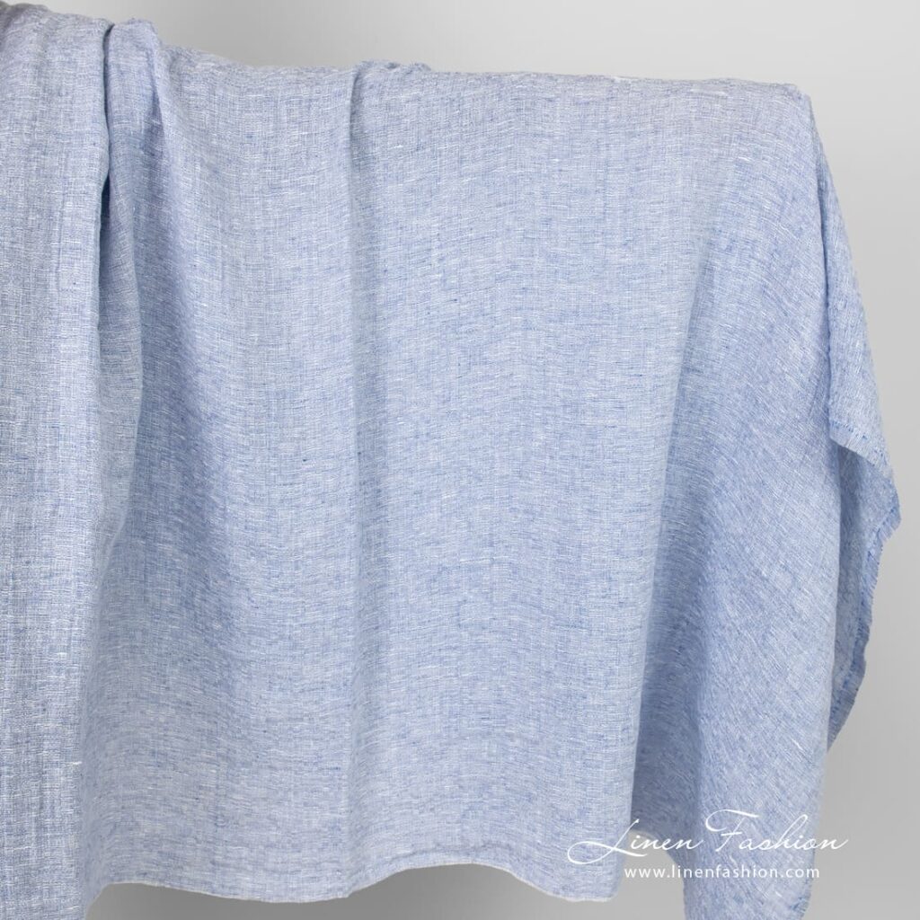 Tissu en lin bleu mélangé lavé 1 Blue linen fabric in melange