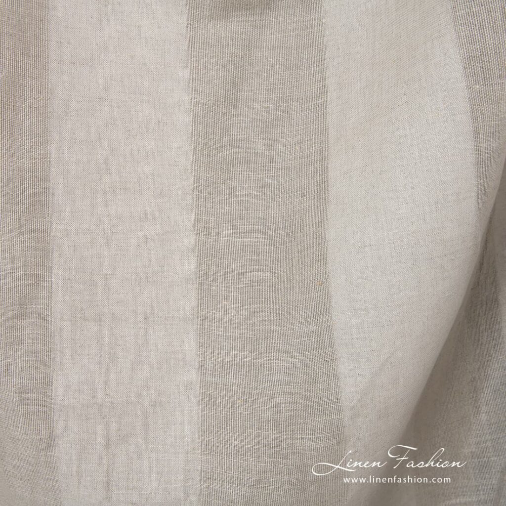 Tissu en coton lin gris à rayures ouvertes 3 Linen cotton fabric in grey color, striped.