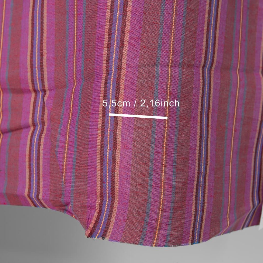 Tissu en lin et coton à rayures rouges de différentes nuances 2 Linen cotton fabric in different shade red stripes with measurent