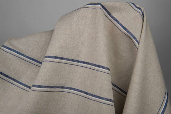 Tissu en lin et coton gris à rayures bleues – Image 3