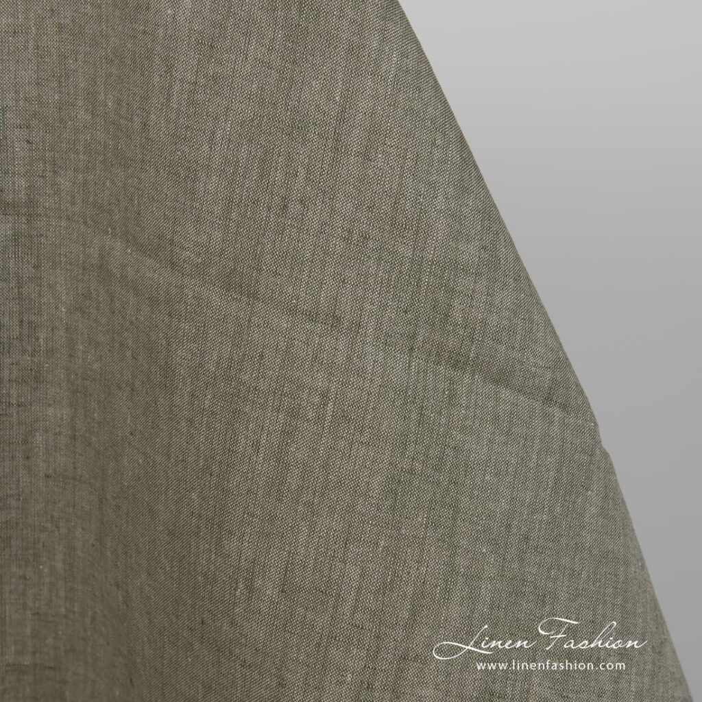 Tissu de lin naturel de couleur vert grisâtre 3 Linen fabric natural greyish green colour close up detail