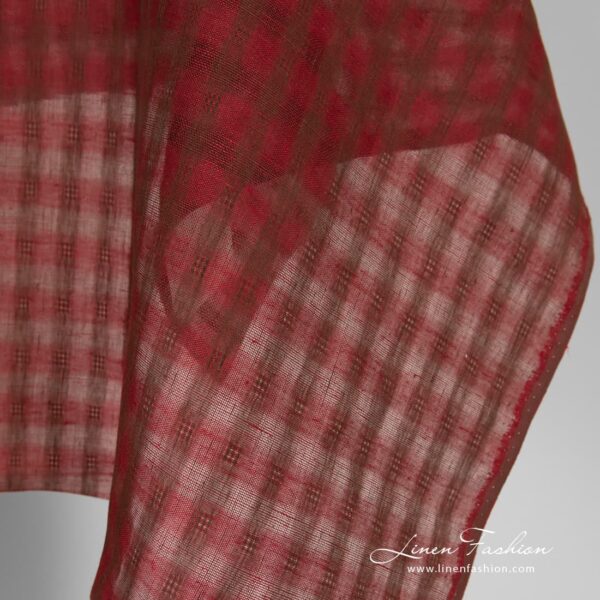 100% linen fabric in red, checked.