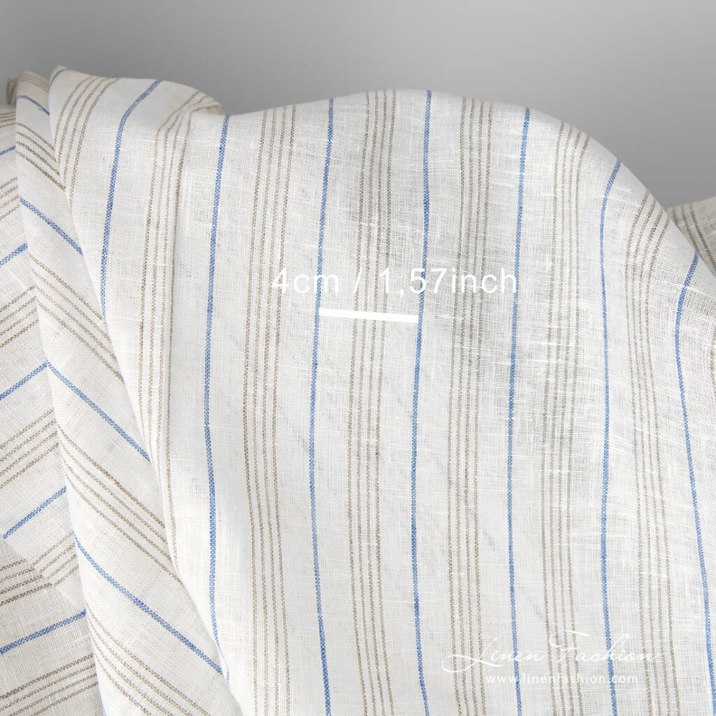 Tissu de lin blanc à rayures bleues et grises 2 Linen fabric white with blue and grey stripes with measurements