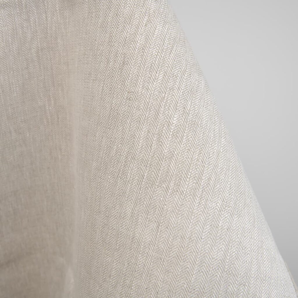 Tissu en lin lourd à chevrons beige 2 linen herringbone beige fabric, heavy