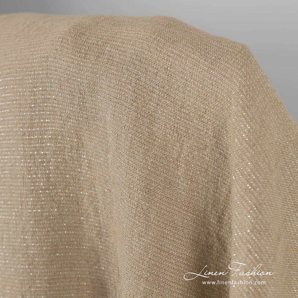Tissu en lin beige foncé avec lurex argenté lavé 2 Linen fabric in beige and silver