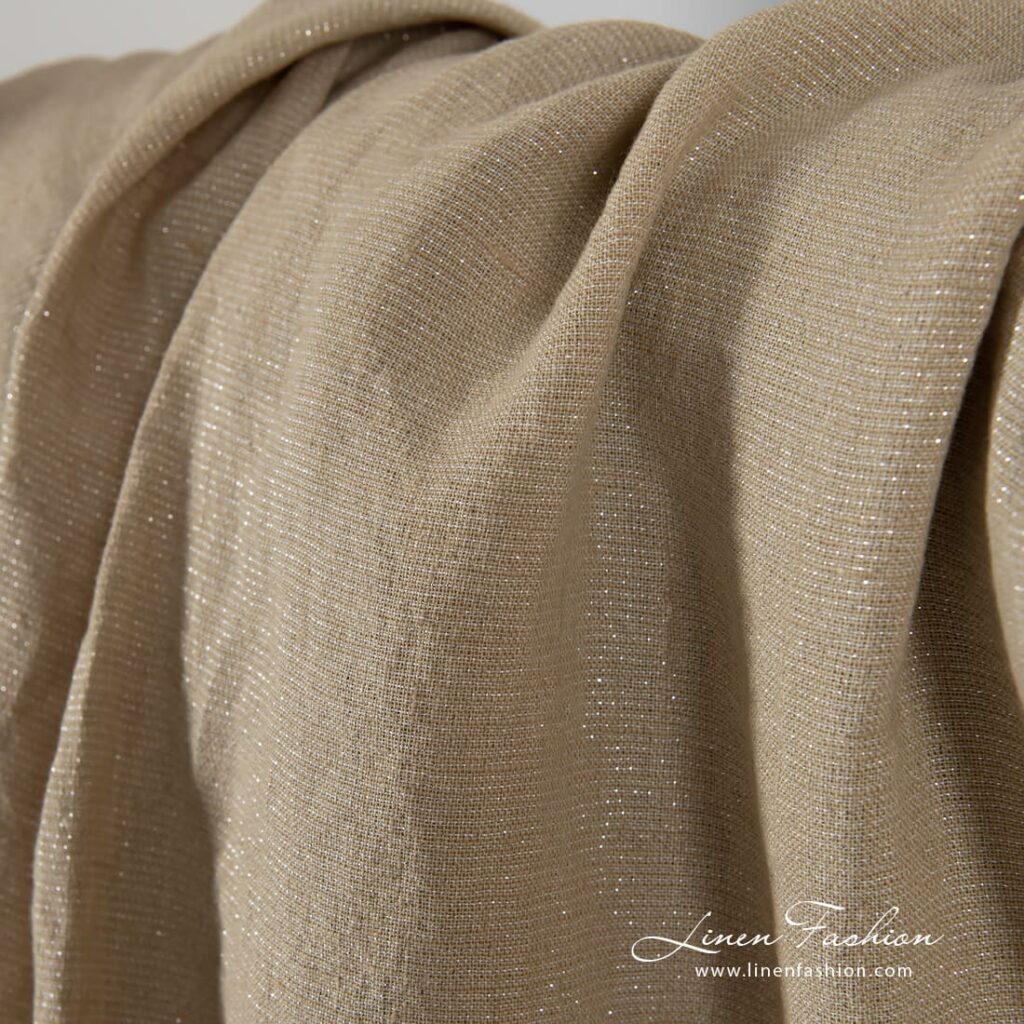 Tissu en lin beige foncé avec lurex argenté lavé 5 Dark beige linen fabric with silver lurex, perfect for clothes and home textile