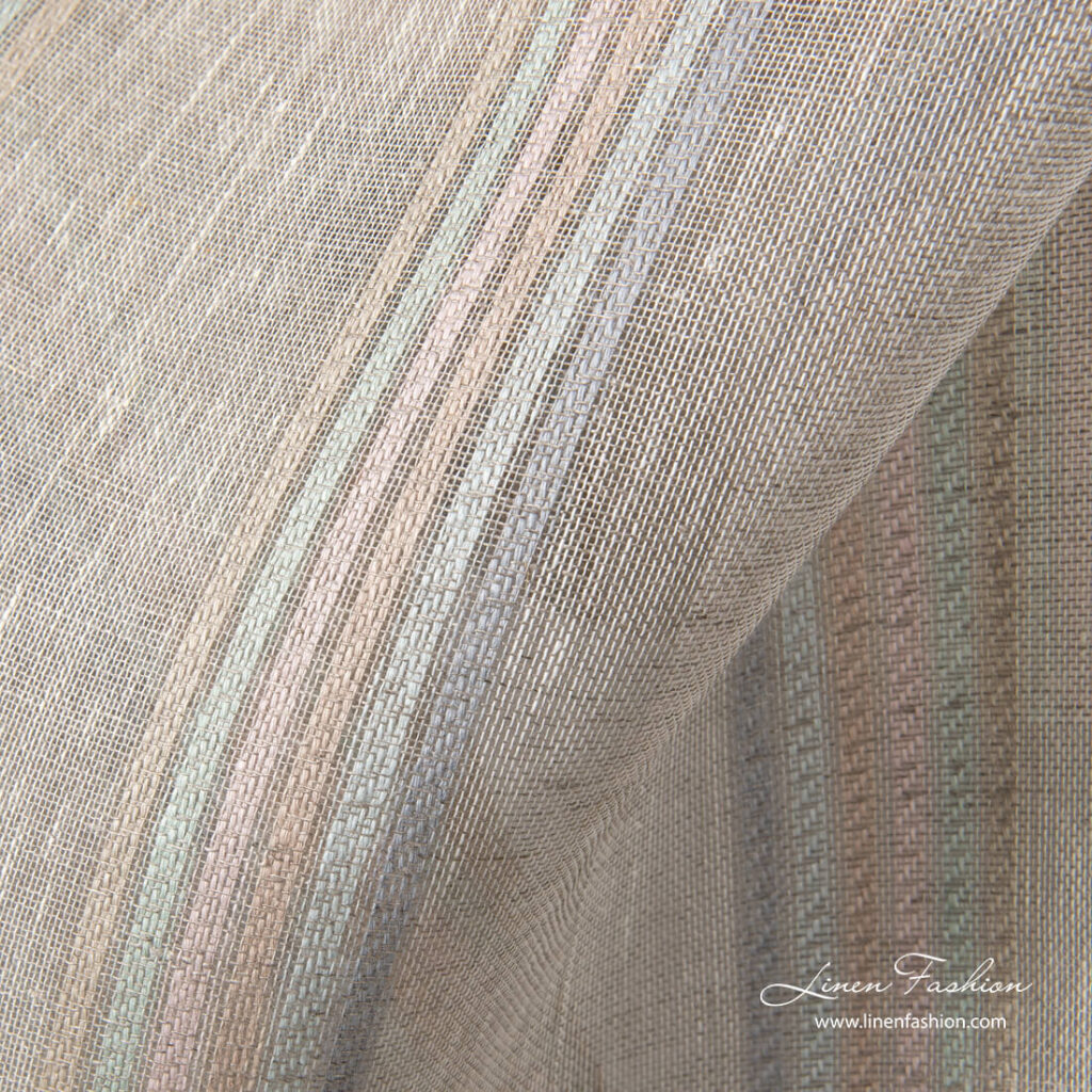 Tissu de lin transparent gris clair à rayures pastel 3 Patel stripes on light grey linen fabric