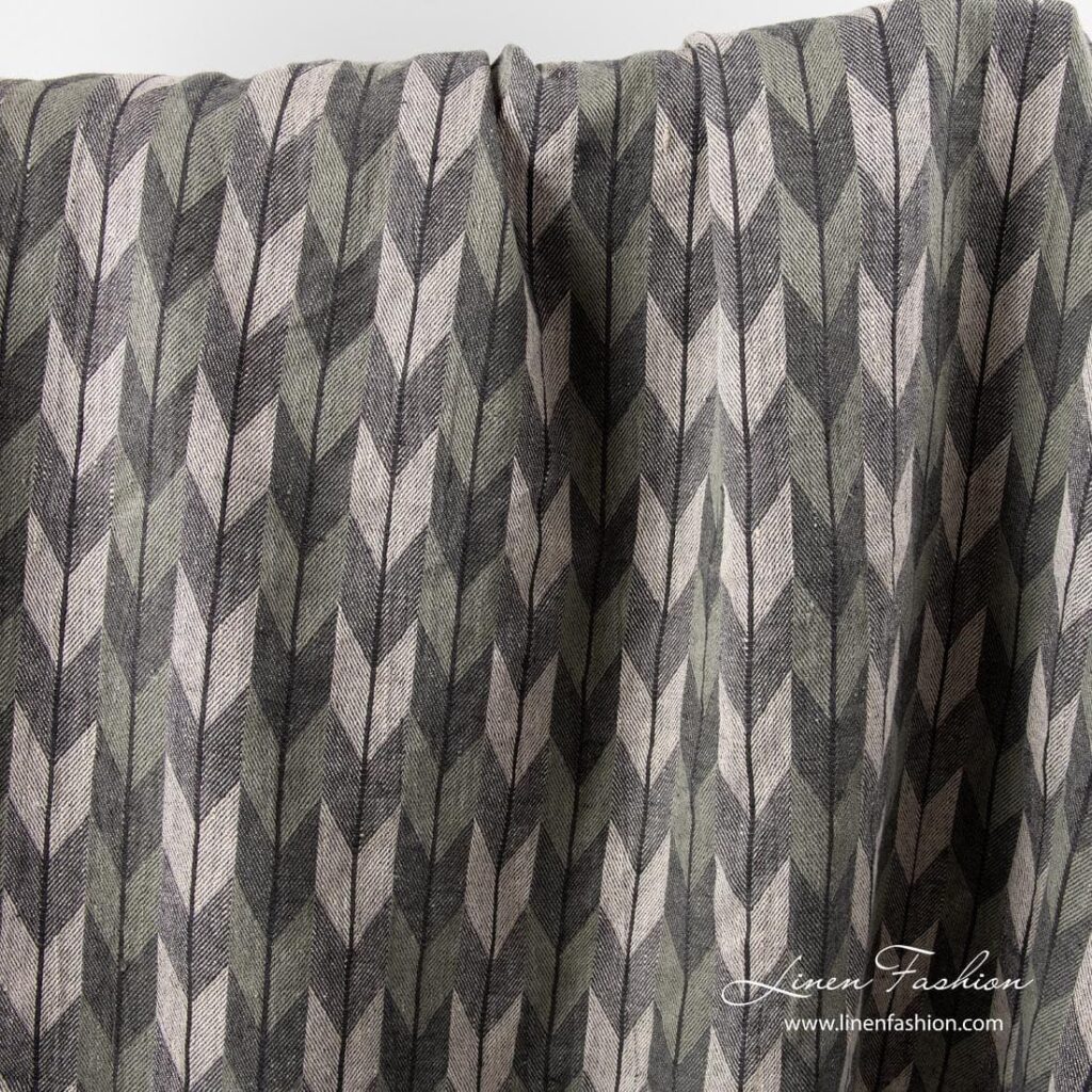 Tissu de lin gris avec motif géométrique 1 Tissu de lin gris avec motif géométrique