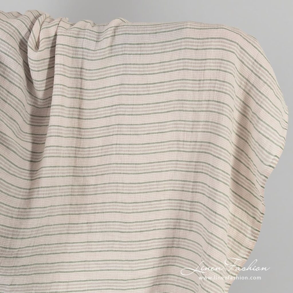 Tissu de lin rose rayé à motif gaufré lavé 1 Striped rosy linen fabric in waffle pattern