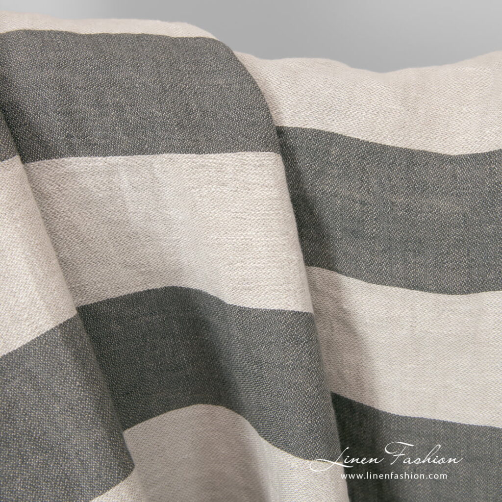 Tissu de lin gris beige rayé lavé 2 linen fabric beige grey stripes, doublesided.