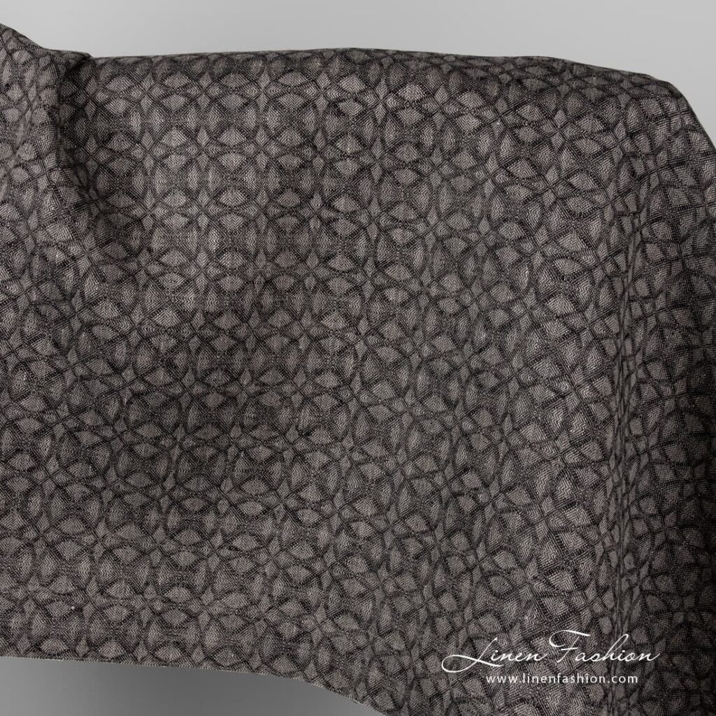Tissu en lin gris noir à motifs géométriques 1 Black grey linen fabric in geometrical pattern.