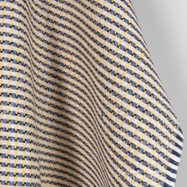 Linen fabric with checks