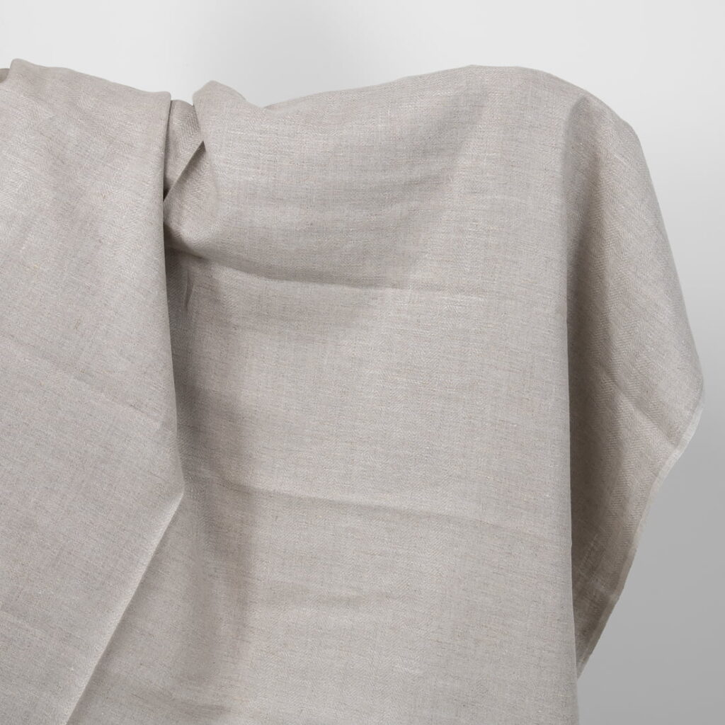 Tissu de lin naturel à chevrons 1 linen natural heringbone