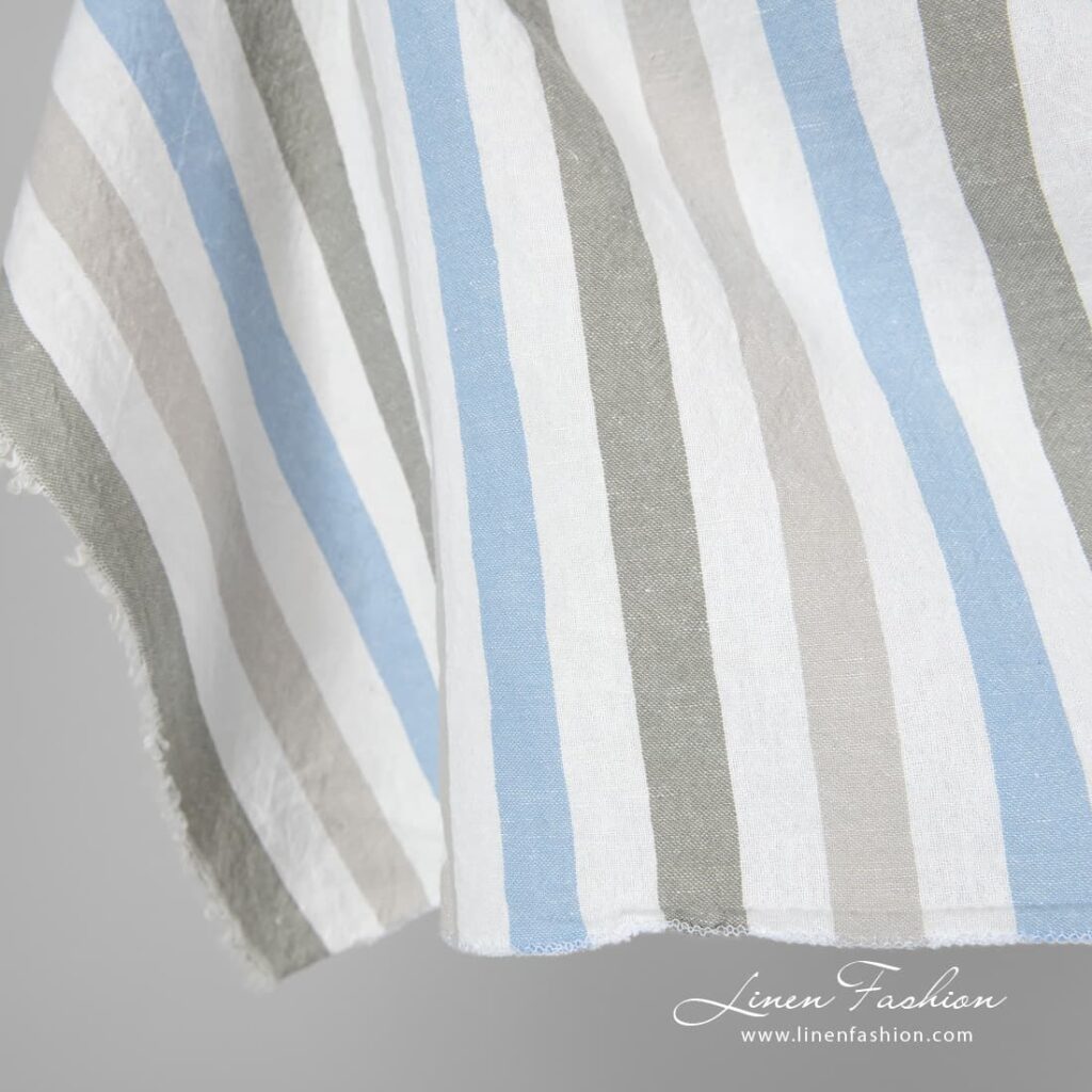 Tissu à larges rayures en coton lin lavé 2 Washed wide striped linen cotton fabric.