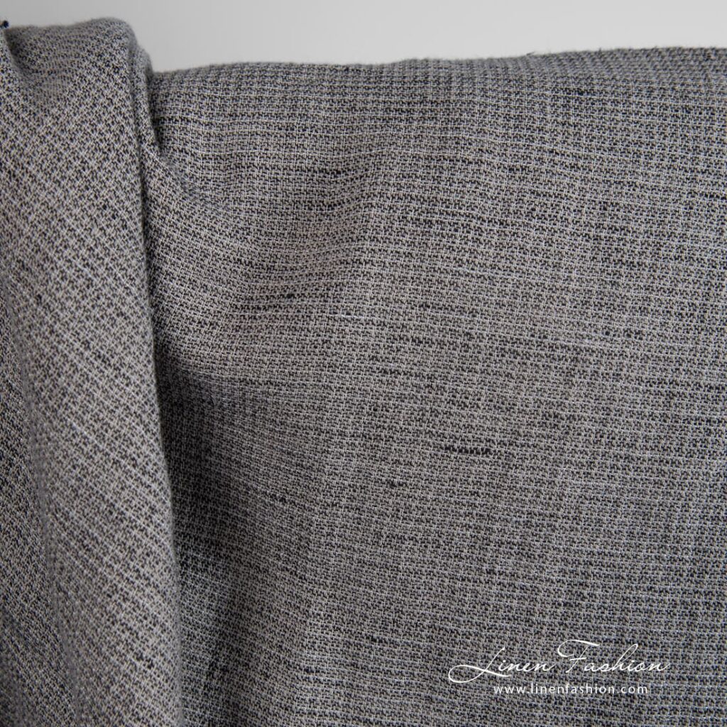 Tissu large en coton lin lavé gris 2 Wide linen cotton fabric in brown, specially washed to increase softness