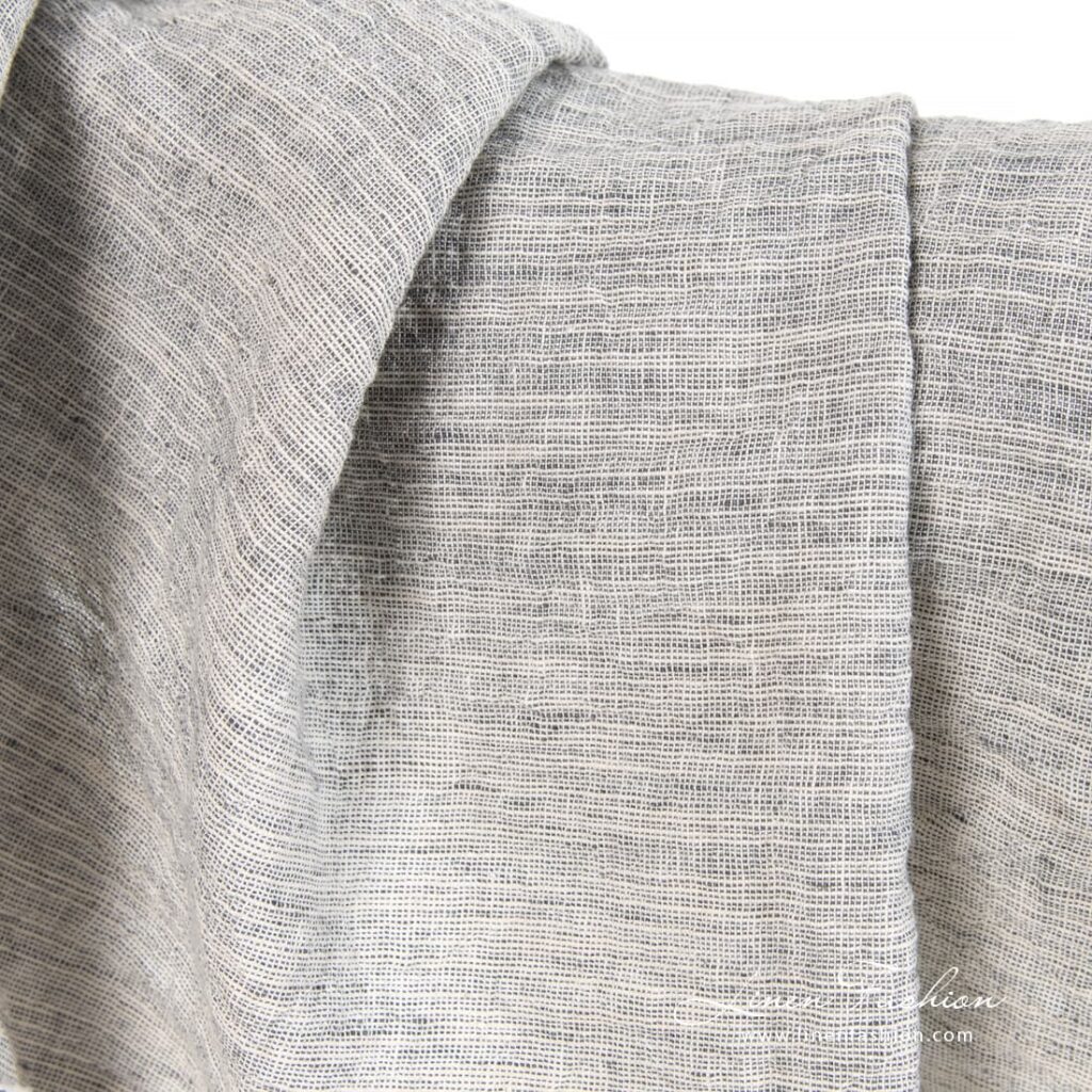 Tissu large en coton lin gris lavé 4 Wide grey linen cotton fabric.