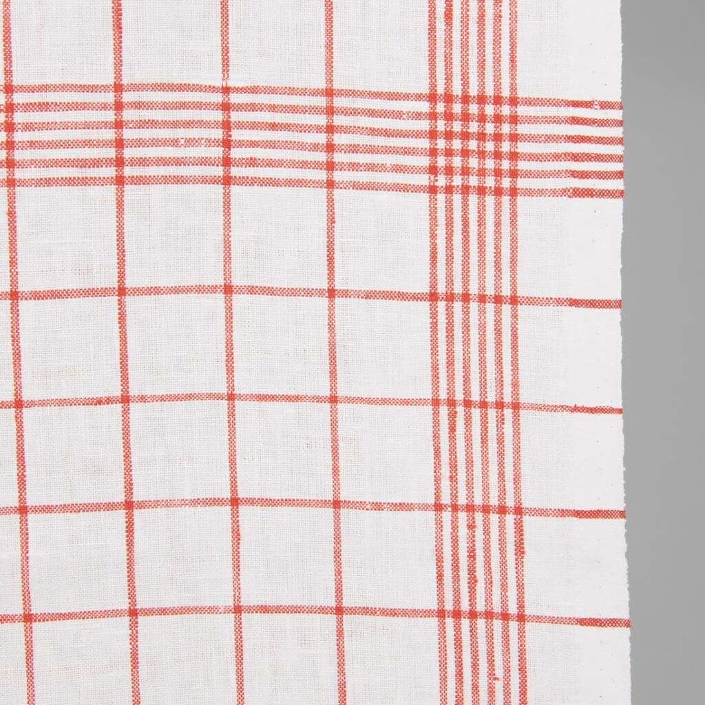 Tissu de lin étroit blanc brillant à carreaux rouges 3 Tissu de lin étroit blanc brillant à carreaux rouges – Image 3