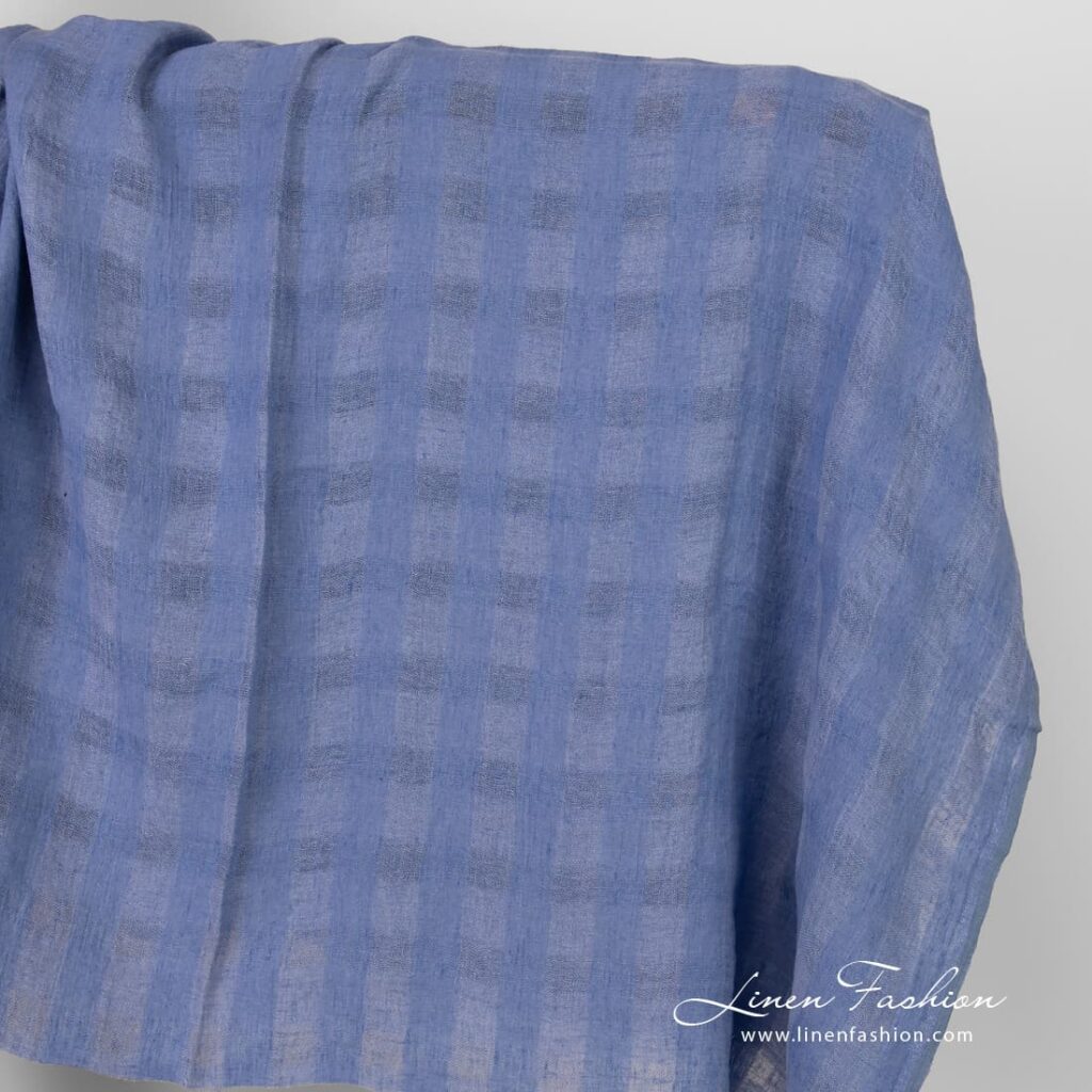 Tissu de lin bleu à carreaux lavés 1 Blue linen fabric