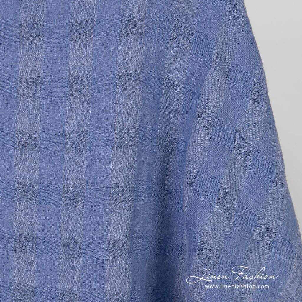 Tissu de lin bleu à carreaux lavés 2 Blue linen fabric in checks