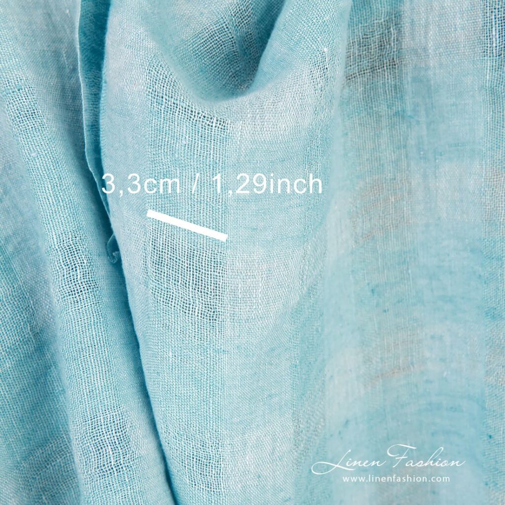 Tissu de lin bleu clair à carreaux transparents lavés 5 Light blue linen fabric, specially washed to increase softness