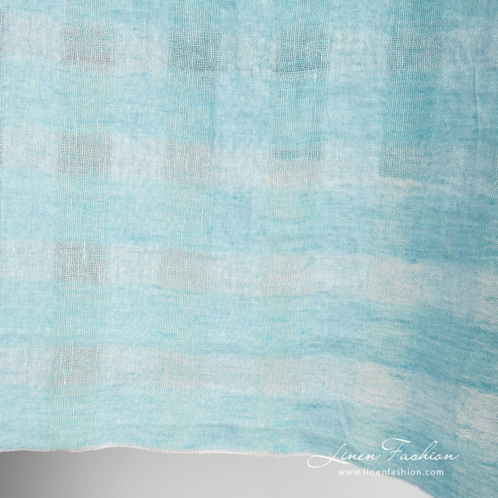 Tissu de lin bleu clair à carreaux transparents lavés 3 Light blue linen fabric in transparent checks