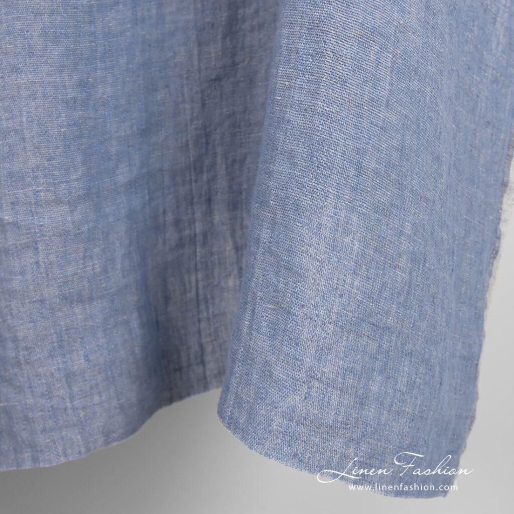 Tissu de lin gris bleu lavé 4 Linen fabric woven from grey and blue yarns