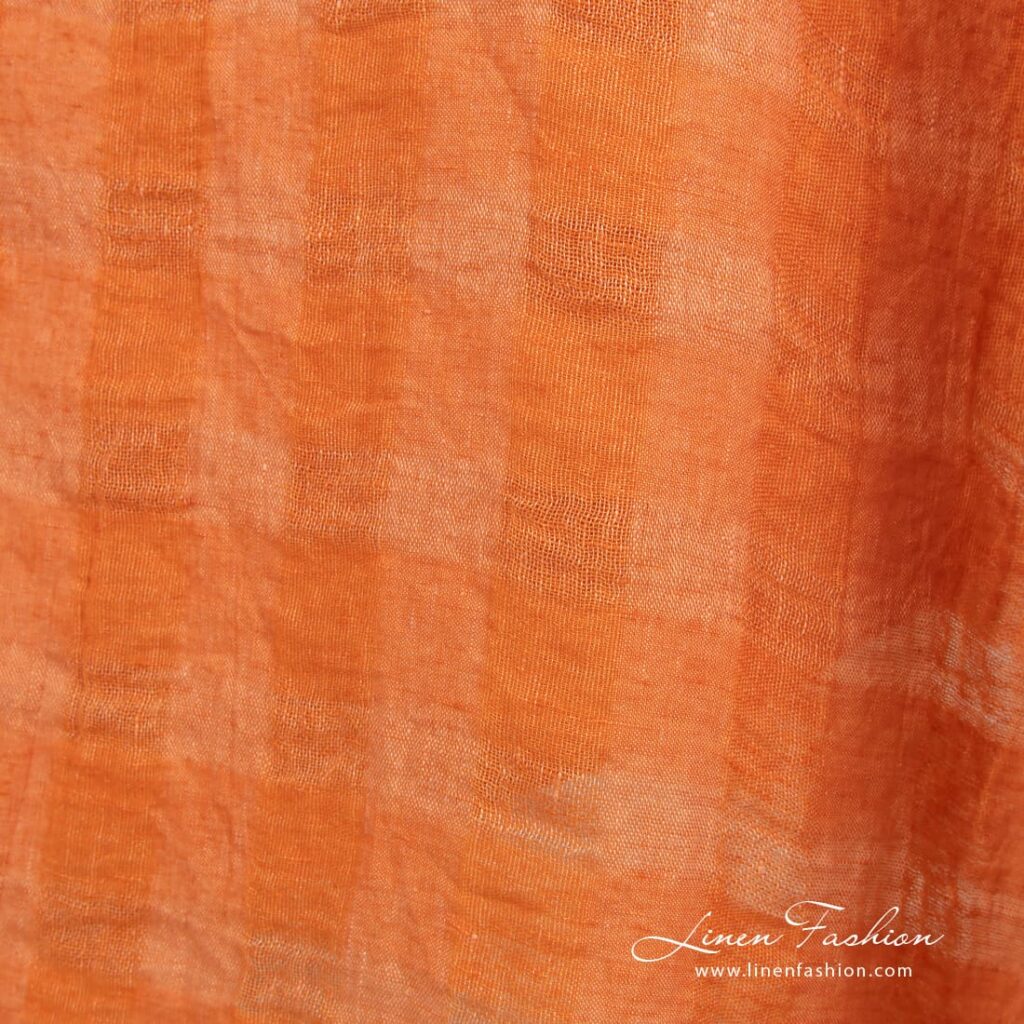 Tissu de lin orange à carreaux transparents lavés 3 Orange linen fabric in transparent checks, perfect for clothes, curtains, scarves, tablecloths