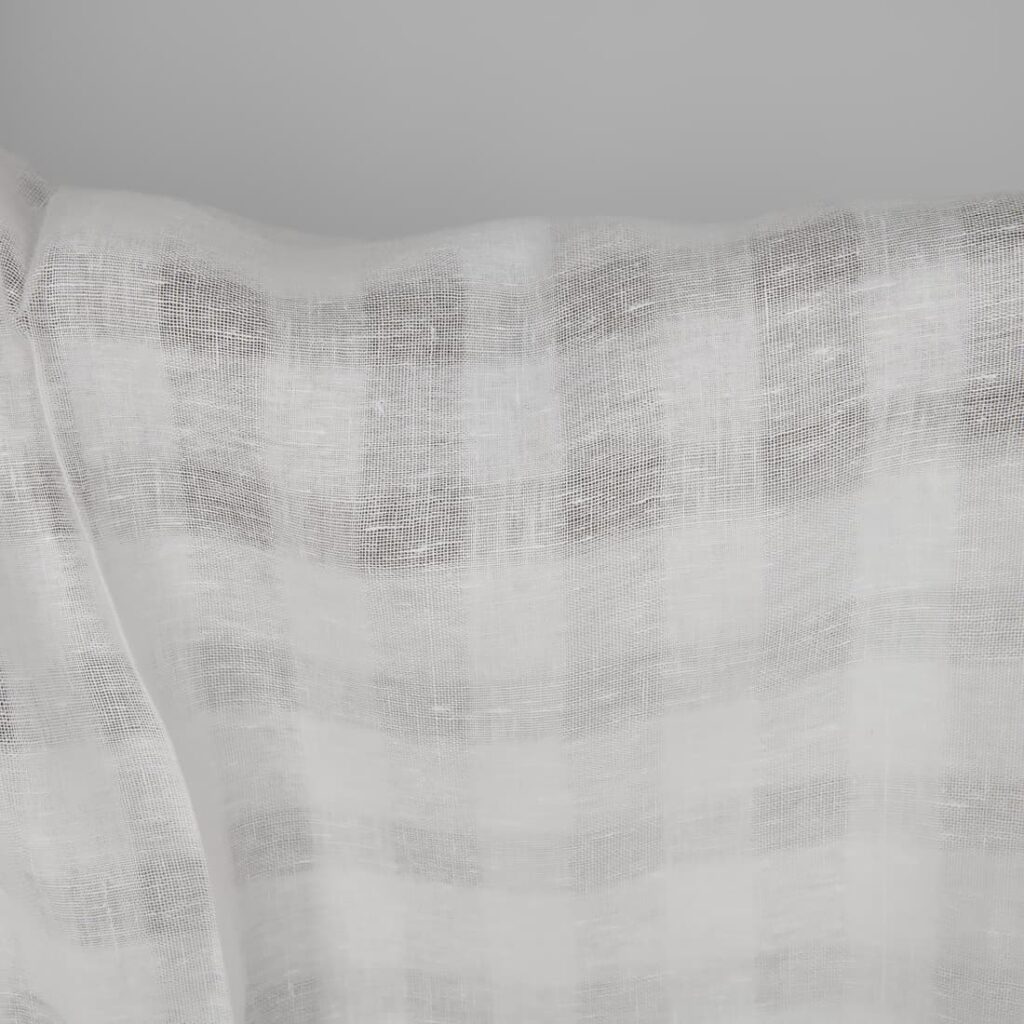 Tissu de lin à carreaux transparents blanc optique 2 Linen fabric optical white transparent checks, 100% linen