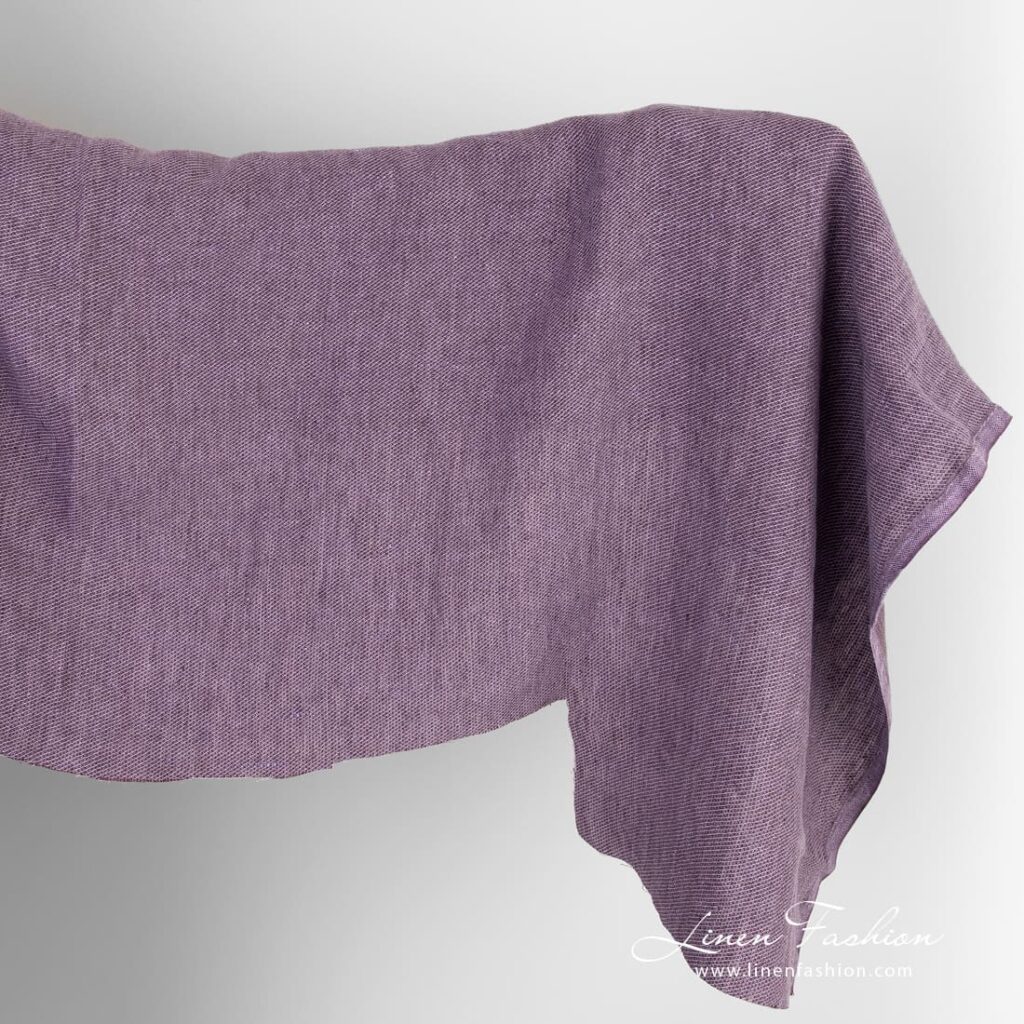 Tissu de lin violet clair en armure sergé lavé 1 Violet linen fabric, washed